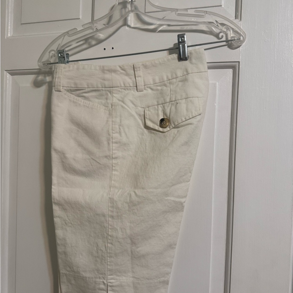Trina Turk white/Cream Chinos Straight-Leg shorts at knee